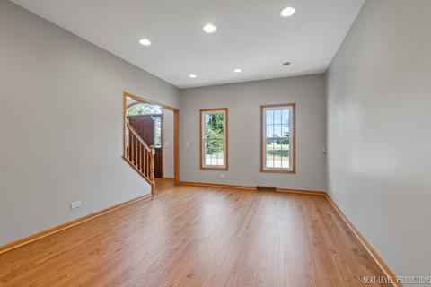634 Brooklyn Dr, Aurora, IL 60502 photo 8