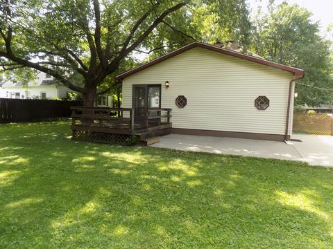 213 E North St, Forrest, IL 61741 photo 6