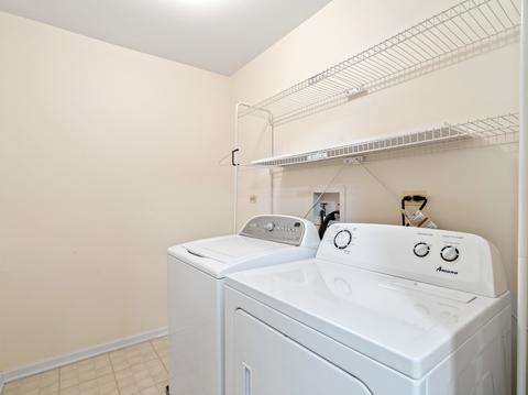 5457 Mayflower Ct, Rolling Meadows, IL 60008 photo 14