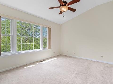 5457 Mayflower Ct, Rolling Meadows, IL 60008 photo 11