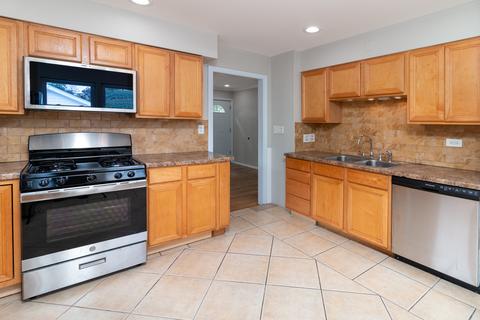 1229 N Ashbel Ave, Berkeley, IL 60163 photo 5