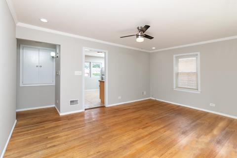 1229 N Ashbel Ave, Berkeley, IL 60163 photo 2