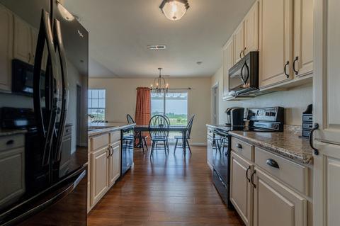 612 Lauterbur Ln, Champaign, IL 61822 photo 15