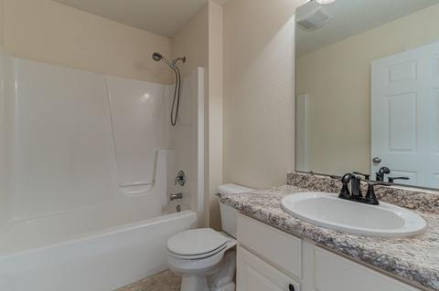 612 Lauterbur Ln, Champaign, IL 61822 photo 7