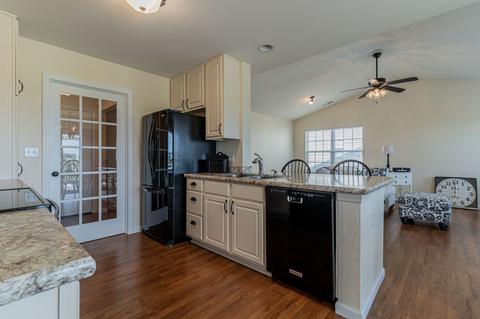 612 Lauterbur Ln, Champaign, IL 61822 photo 14