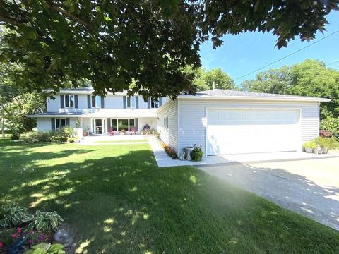 1175 E 5000 S Rd, Saint Anne, IL 60964 photo 1