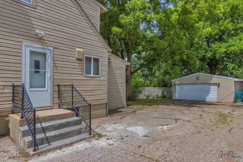 26316 W Rollins Rd, Ingleside, IL 60041 photo 32