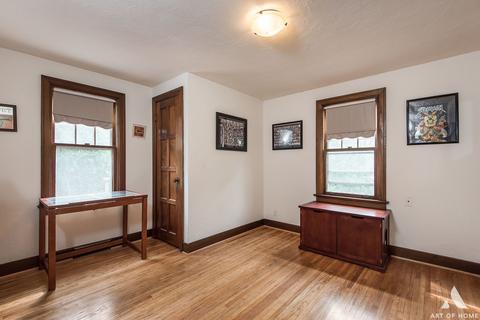 335 N Commonwealth Ave, Elgin, IL 60123 photo 23