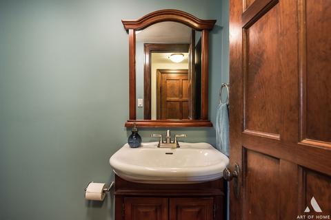 335 N Commonwealth Ave, Elgin, IL 60123 photo 21