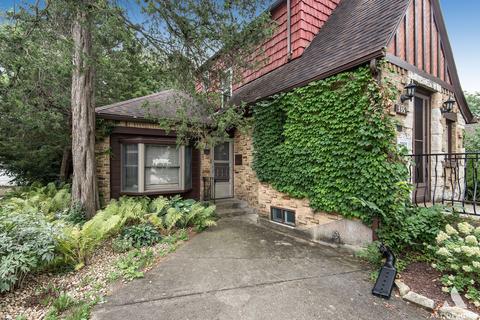 335 N Commonwealth Ave, Elgin, IL 60123 photo 30