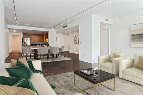 250 E Pearson St #701, Chicago, IL 60611 photo 3