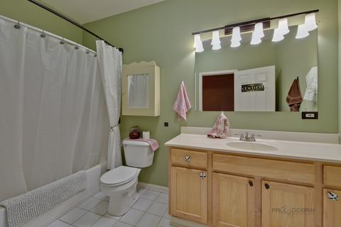 636 Congdon Ave, Elgin, IL 60120 photo 27