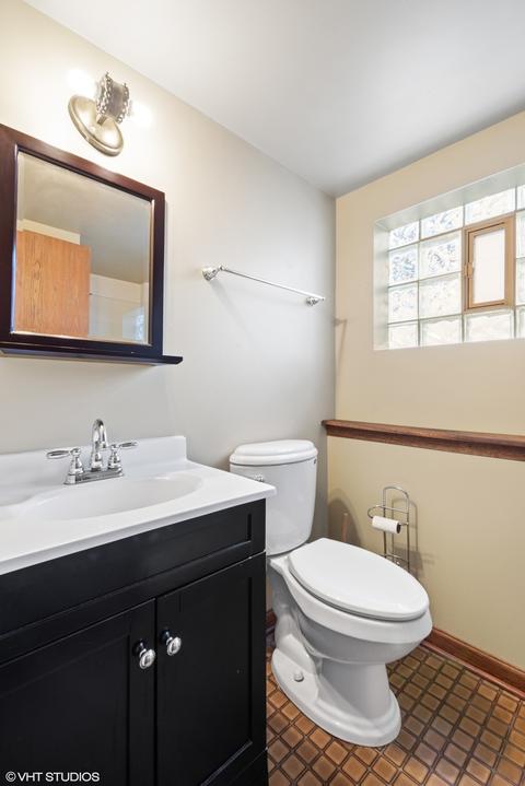 2504 E 83rd St, Chicago, IL 60617 photo 19