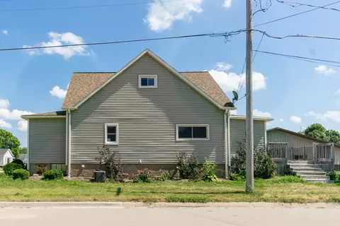 301 E 2nd St, Oglesby, IL 61348 photo 3
