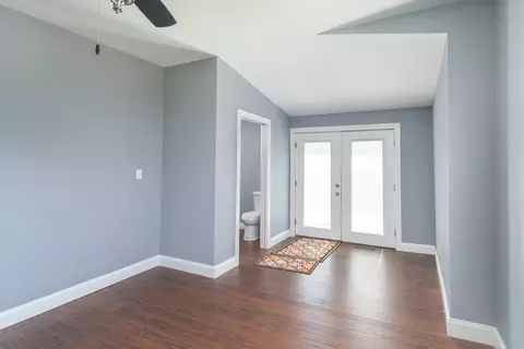 301 E 2nd St, Oglesby, IL 61348 photo 11