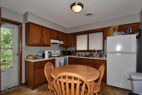 853 Bishop Ave, Aurora, IL 60506 photo 28