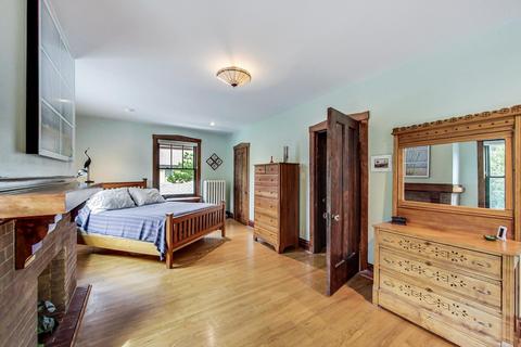 1428 W Juneway Ter, Chicago, IL 60626 photo 18