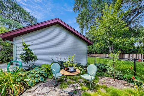 1428 W Juneway Ter, Chicago, IL 60626 photo 40