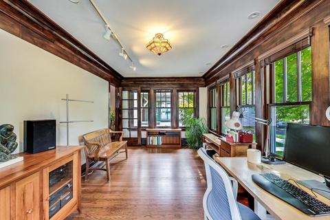 1428 W Juneway Ter, Chicago, IL 60626 photo 8
