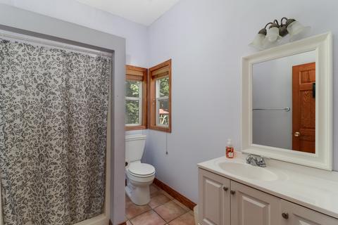806 E Center St, Le Roy, IL 61752 photo 18