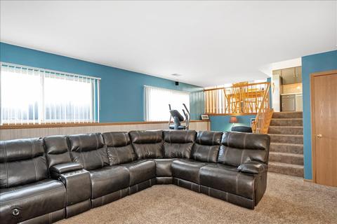26249 S Plum Tree Ln, Monee, IL 60449 photo 9