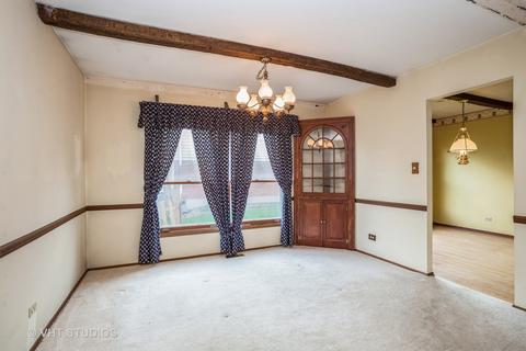 1330 Nottingham Ln, Hoffman Estates, IL 60169 photo 9