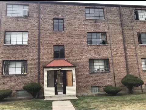 751 E 84th Pl #2E, Chicago, IL 60619 photo 1