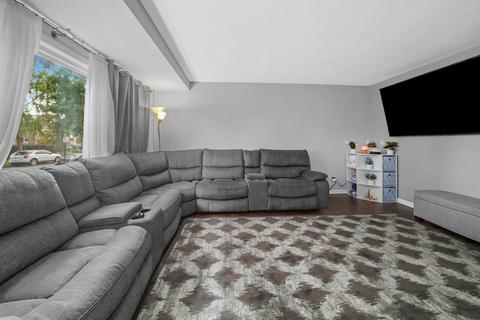 4526 S Springfield Ave, Chicago, IL 60632 photo 6