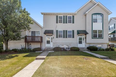 1443 Berta Dr, Crest Hill, IL 60403 photo 1