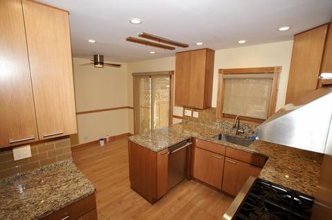 55 E Quincy St #A, Riverside, IL 60546 photo 13
