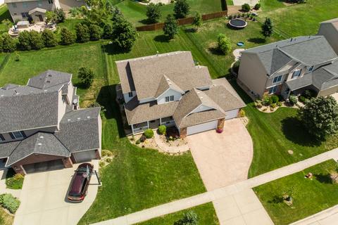 1140 N Pointe Dr, Normal, IL 61761 photo 2