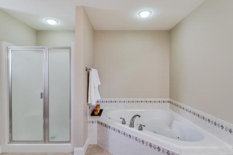 1140 N Pointe Dr, Normal, IL 61761 photo 26