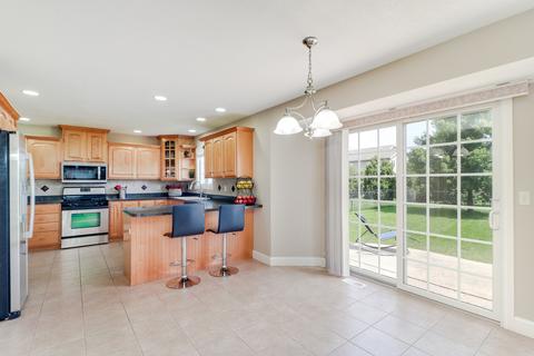 1140 N Pointe Dr, Normal, IL 61761 photo 13