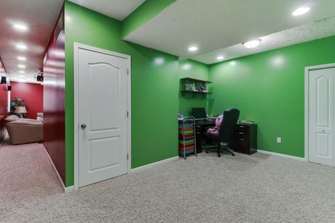 1140 N Pointe Dr, Normal, IL 61761 photo 38