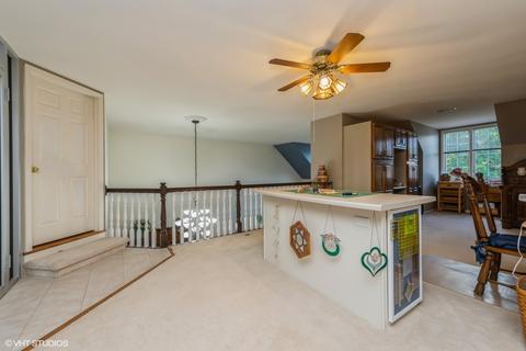 5610 Chesapeake Dr, Mchenry, IL 60050 photo 13