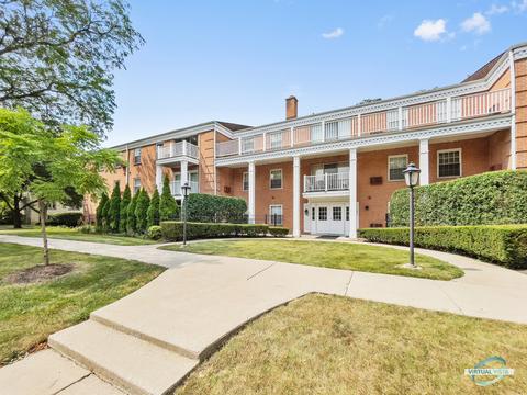 90 6th Ave #302, La Grange, IL 60525 photo 1