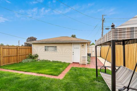 8256 Mcvicker Ave, Burbank, IL 60459 photo 7