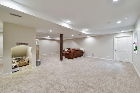 2151 Glencoe St, Wheaton, IL 60187 photo 27