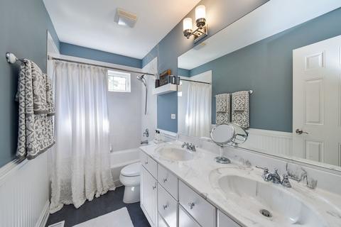 2151 Glencoe St, Wheaton, IL 60187 photo 24
