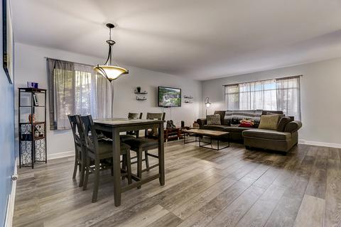 312 S Maple St, Mount Prospect, IL 60056 photo 4