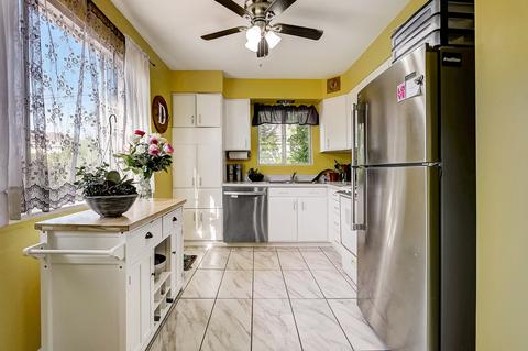 312 S Maple St, Mount Prospect, IL 60056 photo 8