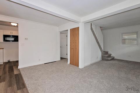 4916 Parkview Dr, Mccullom Lake, IL 60050 photo 5