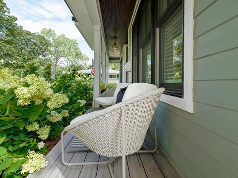 414 Bridle Ln, Wheaton, IL 60187 photo 3