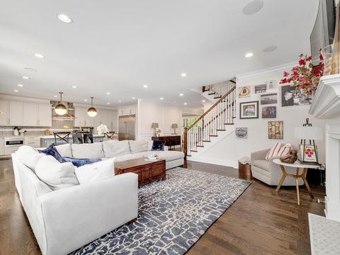 414 Bridle Ln, Wheaton, IL 60187 photo 8
