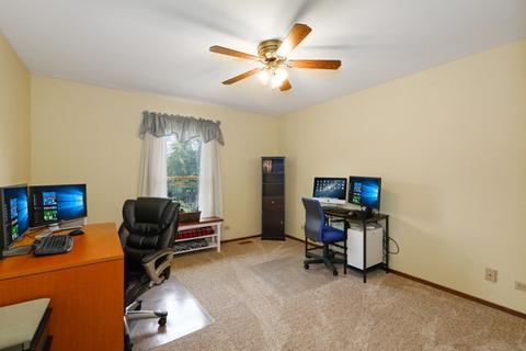 1186 Pinetree Ln, Bartlett, IL 60103 photo 25
