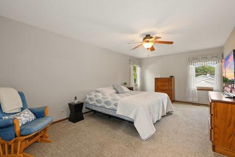 1186 Pinetree Ln, Bartlett, IL 60103 photo 20
