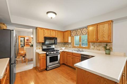 1186 Pinetree Ln, Bartlett, IL 60103 photo 10