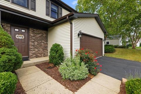 1186 Pinetree Ln, Bartlett, IL 60103 photo 3