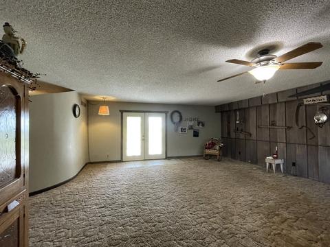 19 Westwood St, Weldon, IL 61882 photo 8