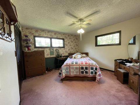 19 Westwood St, Weldon, IL 61882 photo 13